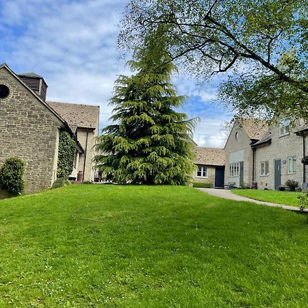 Sherbourne Cottage, Seven Springs Cottages Cheltenham Eksteriør billede